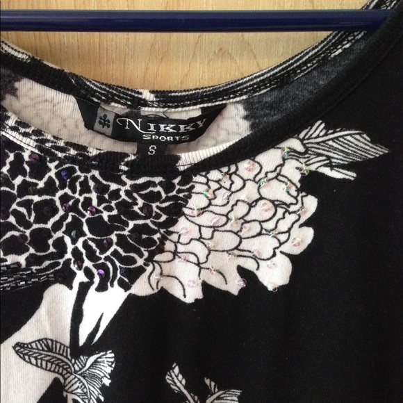 *READ LISTING* Black and white beaded summer dress - Picture 4 of 4